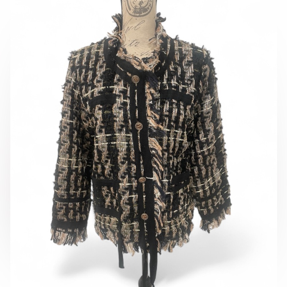 Evafreedom XL Tweed Bouclé Blazer Jacket Black Beige Gold Trim Like New ✨